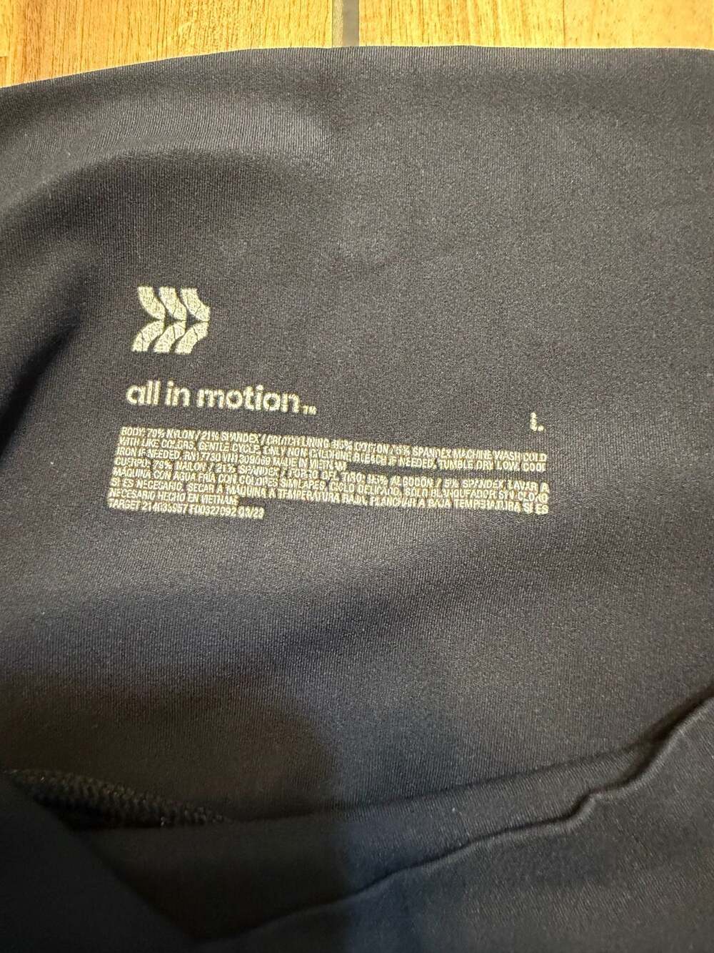 All in Motion High-Waisted Flare Yoga Pants Black Size L - Picture 3 of 4